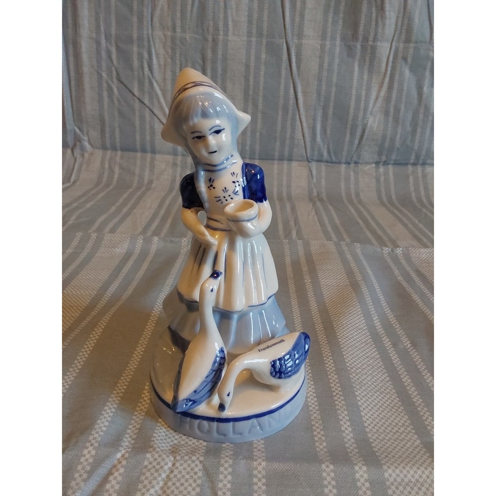 Vintage Delft Blue 6" Dutch Girl‎ Feeding Geese Figurine - Hand Painted